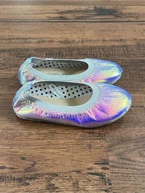 Cotton On Kids Ballet Flats ‘Silver’ (size 10)